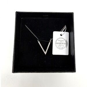 Swarovski Crystal V Pendant Necklace Sterling Silver Chain w/ Gift‎ Box NEW